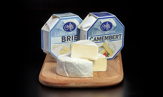 Разработка дизайна для упаковки сыров бри и камамбер